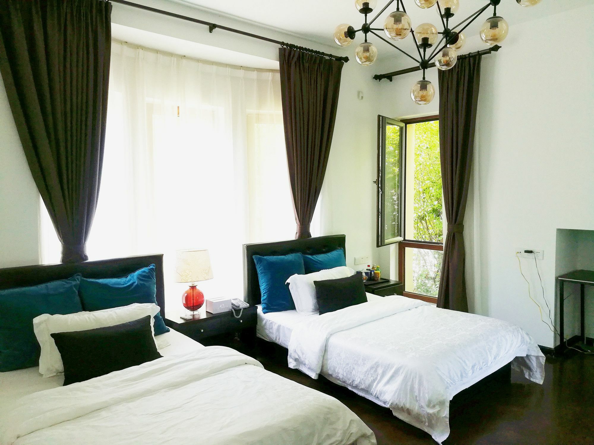 Marri-Holiday Garden Inn, Hongqiao Airport, Necc 上海 外观 照片